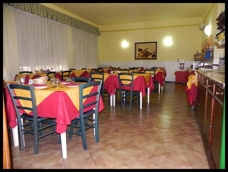 Hotel Eros Lido di Camaiore Exterior foto